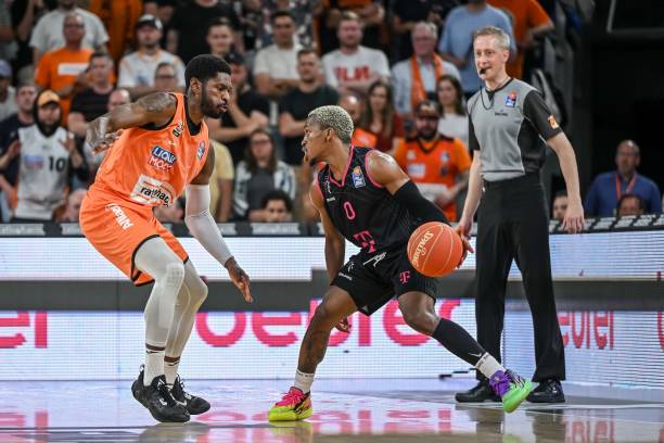 在类似情况 在类似情况