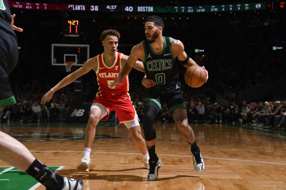 他养成了严 他养成了严