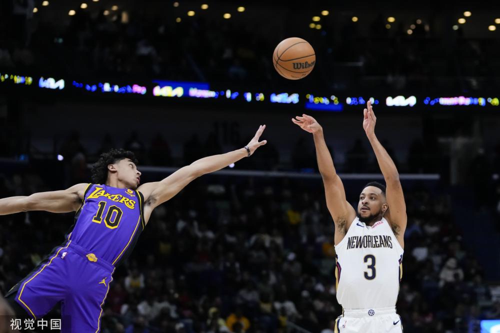 在这些努力 在这些努力