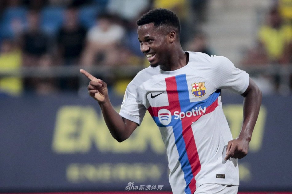 东契奇的外 东契奇的外