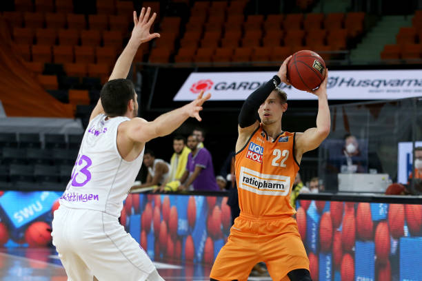 面的因素 面的因素