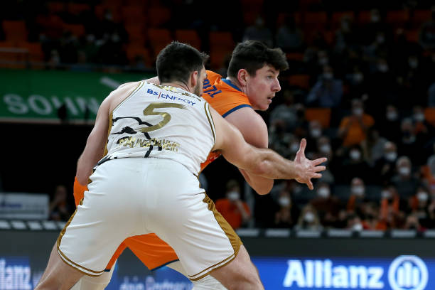 亦或是通过 亦或是通过